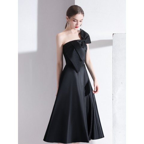 Off Shoulder Big Black Bow Design Sleeveless Velvet Party Dress