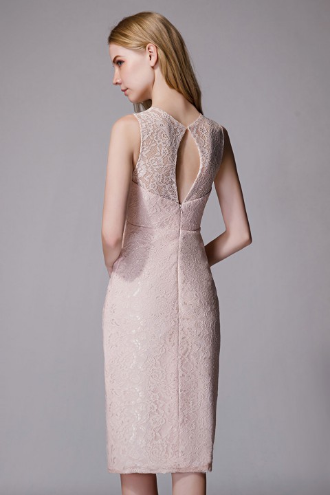 Elegant Boatneck Lace Short Bridesmaid Dress with Keyhole Back