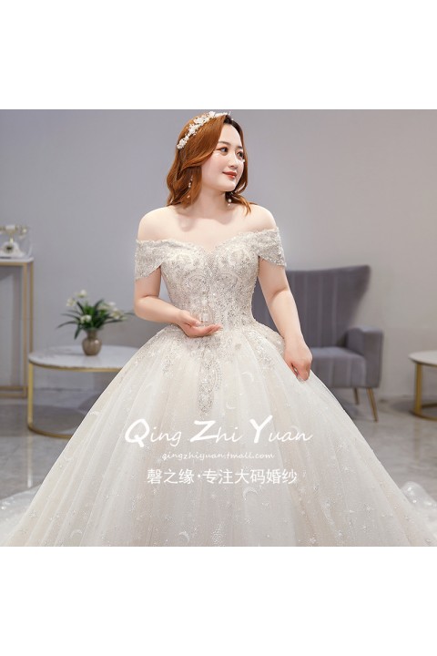 Plus Size 2021 New Luxury Off Shoulder Beaded Flower Embroidery Tulle Wedding Dress With Long Train