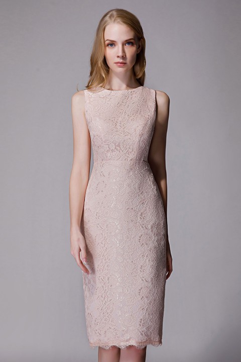 Elegant Boatneck Lace Short Bridesmaid Dress with Keyhole Back