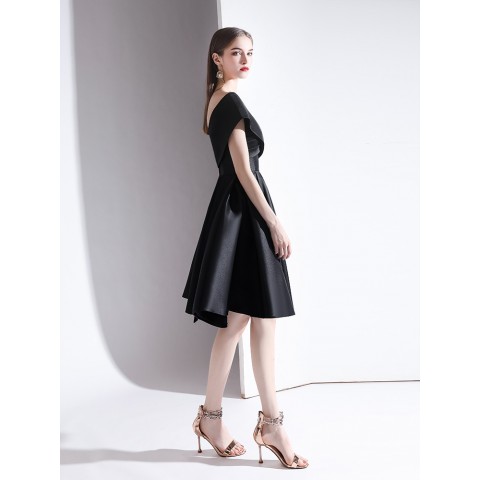 Celebrity Style Black V-Neck Sleeveless Satin Party Dress