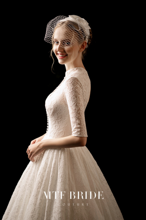2020 New Fashion Long Sleeve High Neck Corset Vintage Lace Wedding Dress 