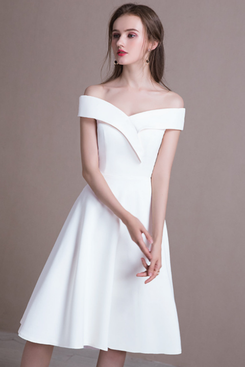 Super Simple Style V-Neck Off-Shoulder Sleeveless Satin Skirt Wedding Dress