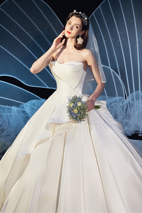 Ruffles Strapless Corsage Back Satin Wedding Dress with Train