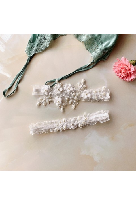 Pearl Floral Lace Elastic Bridal Garter Set