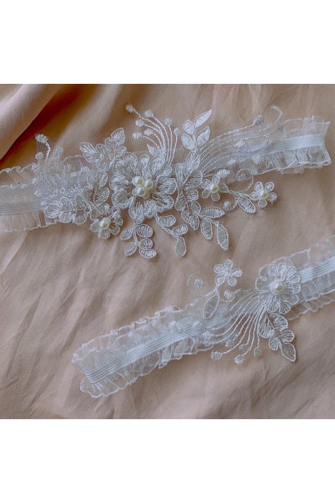 Pearl Decor Lace Elastic Bridal Garter Set