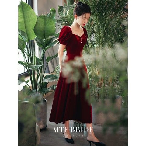 Burgundy Elena Sweetheart Neck Pearl Decor Puff Sleeves Velvet Party Dress