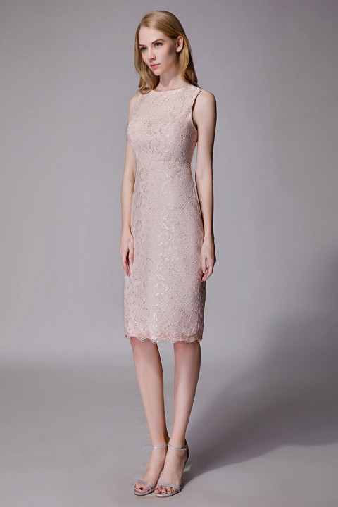 Elegant Boatneck Lace Short Bridesmaid Dress with Keyhole Back