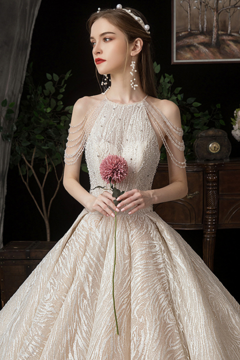 2021 New Halter Sleeveless Beading Decor Tulle Wedding Dress With Long Train