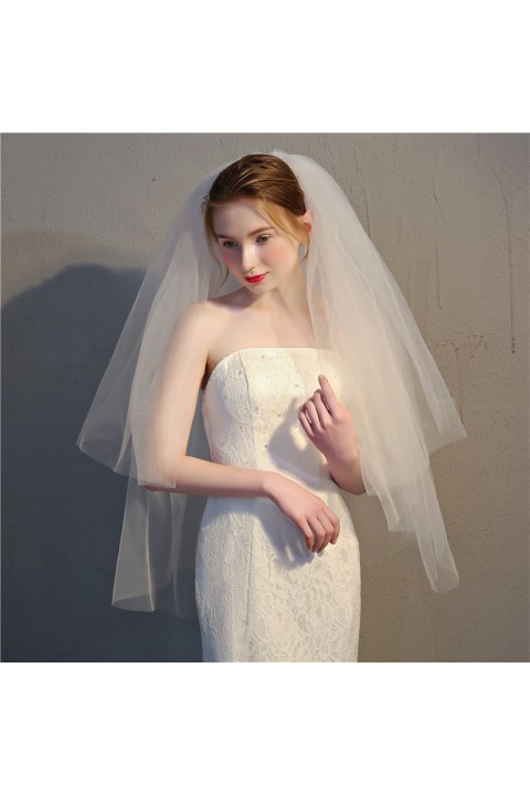 Simple Two-Tier Short Bridal Veil