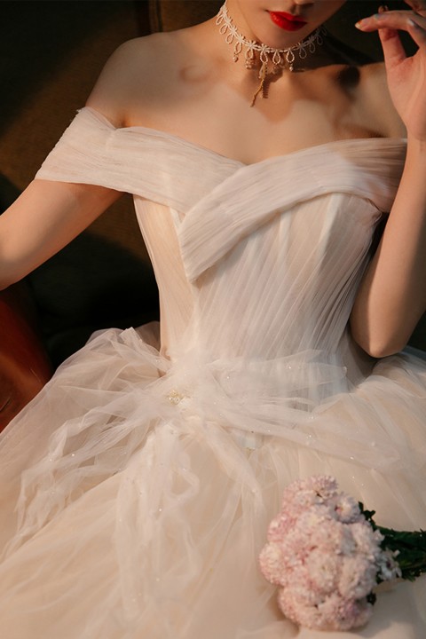 Off Shoulder Pleated Corsage Back Ball Gown Tulle Wedding Dress with Train