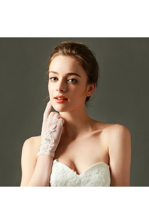 White Lace Flower Shape Decor Beaded Thin Tulle Bridal Gloves