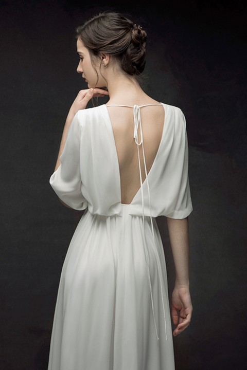 Half Sleeve Scoop Neck Elastic Waist Chiffon Wedding Dress with Open Back