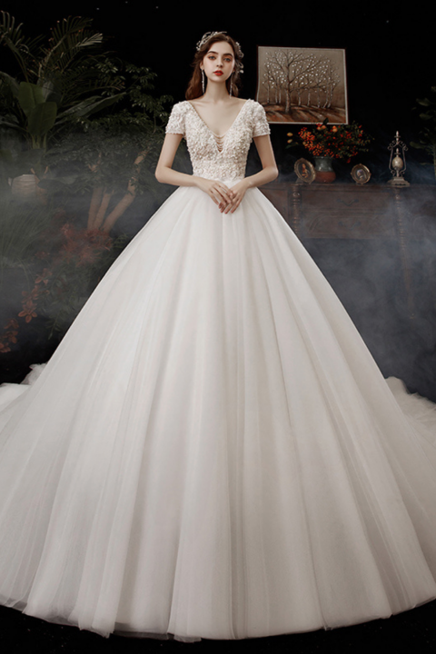 2021 New Sexy Deep V Neck Short Sleeves Beads Decor Tulle Wedding Dress With Long Train