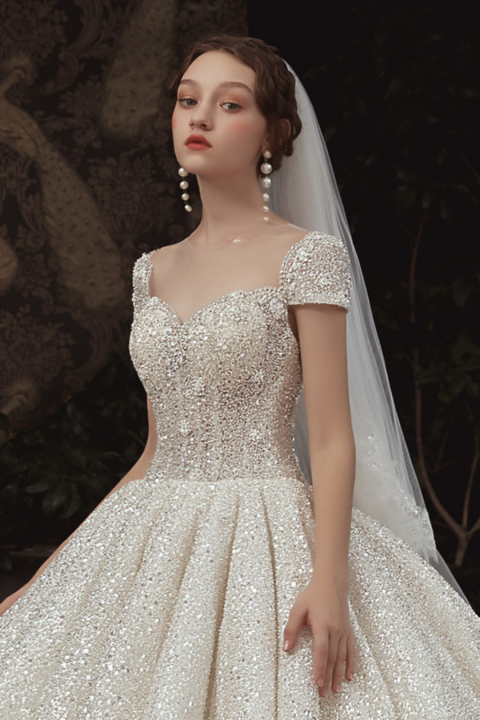 2021 New White Sequined Fullfilled Cap Sleeves Tulle Wedding Dress With Long Train