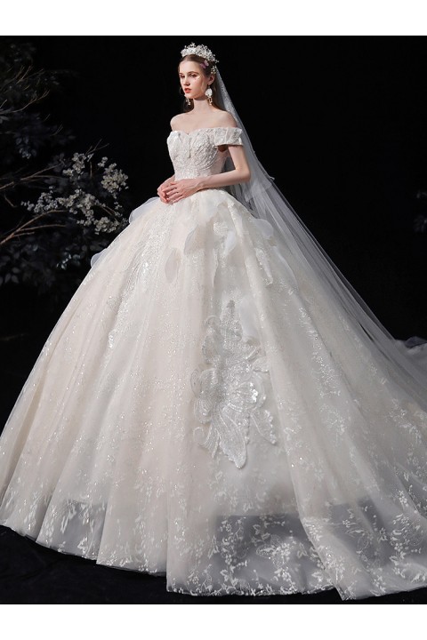New 2021 Princess Off Shoulder Sequin Decor Embroidered Shinny Tulle Wedding Dress With Long Train