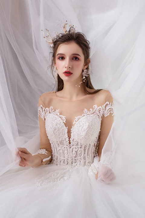 2021 New Attractive Off Shoulder Long Lace Sleeves Tulle Wedding Dress With Long Train