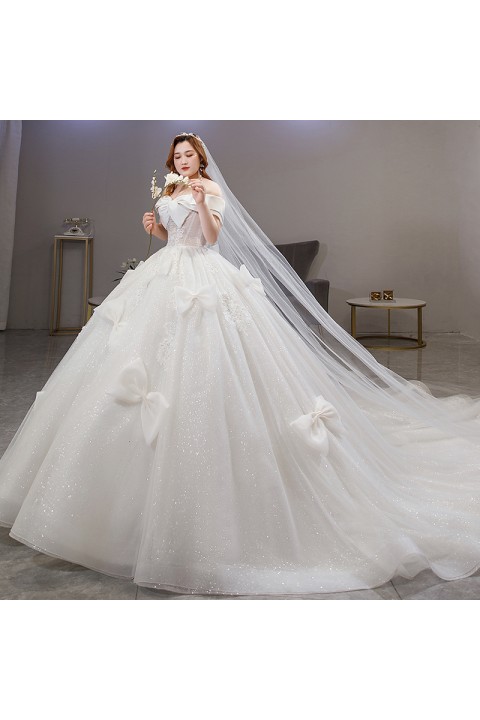 Plus Size 2021 New Bowknots Decored Off Shoulder Flower Embroidered Tulle Wedding Dress With Long Train