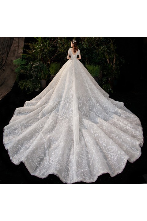 New 2021 Super Luxury Deep V-neck Beaded Sequin Embroidered Fantacy Tulle Wedding Dress With Long Train
