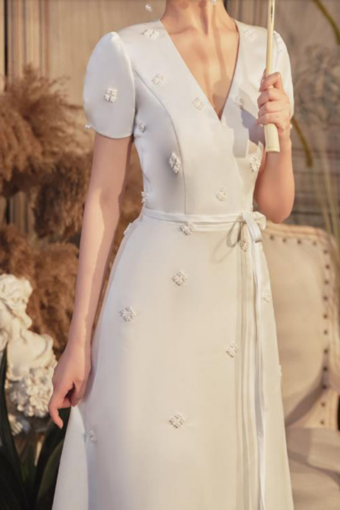 2021 New Casual V-Neck Cap Sleeves Vented Skirt Satin Wedding Dress