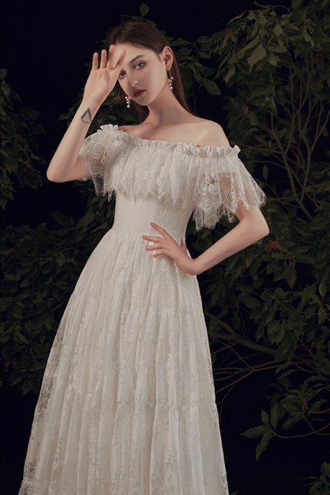 Off Shoulder Ruffles Lace Casual Wedding Dress with Corsage Back