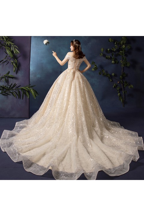 Plus Size 2021 Off Shoulder Luxury Beaded & Sequined Decor Emboridered Flower Glitter Tulle Wedding Dress With Long Train