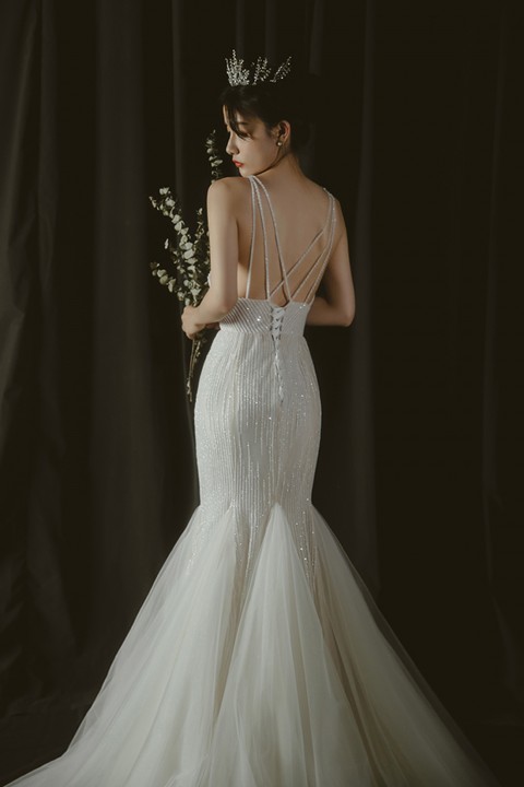 Glitter Deep V Neck Strappy Corsage Back Tulle Mermaid Wedding Dress