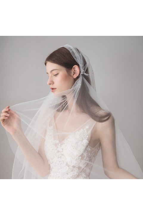 White Handmade Crystal Decor Long Soft Tulle Wedding Bridal Veil With Two Sides Combs