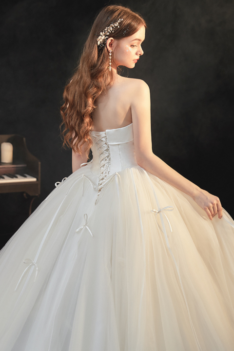 2021 New Bow Design Sleeveless Satin Corset Tulle Wedding Dress With Long Train