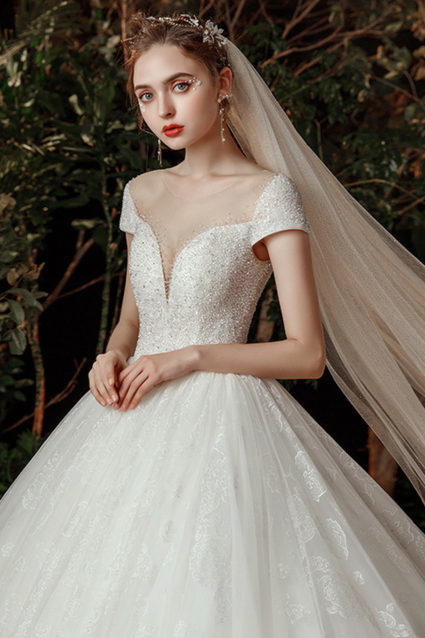 2021 New Deep V Neck Cap Sleeves Beads Fulfilled Design Tulle Wedding Dress With Long Train