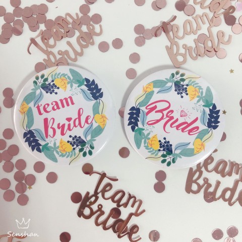 Leaf Printed Bride & Team Bride Bachelorette Party Badge